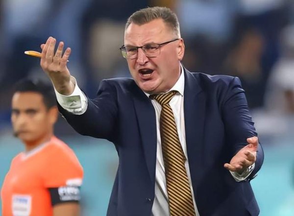 百盛证券 不容易！国足选帅终于进入最后程序：11月在主场迎新帅首秀！